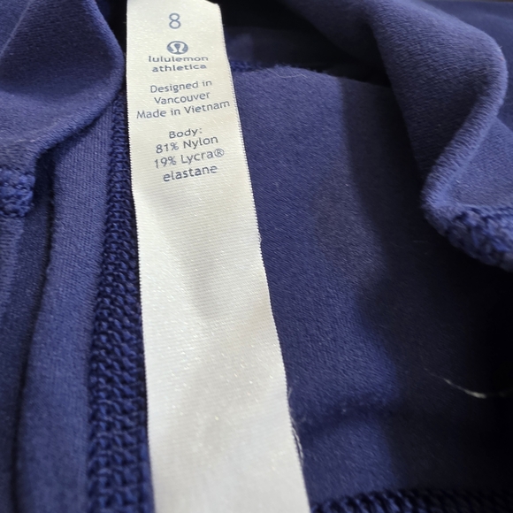 lululemon athletica Align Capris- Navy Blue - Picture 3 of 3